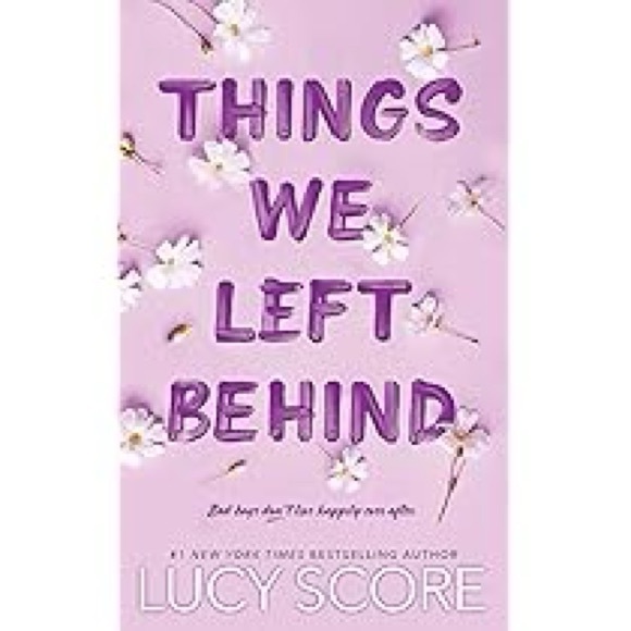 things we left behind lucy score book brand new never read - Picture 1 of 2